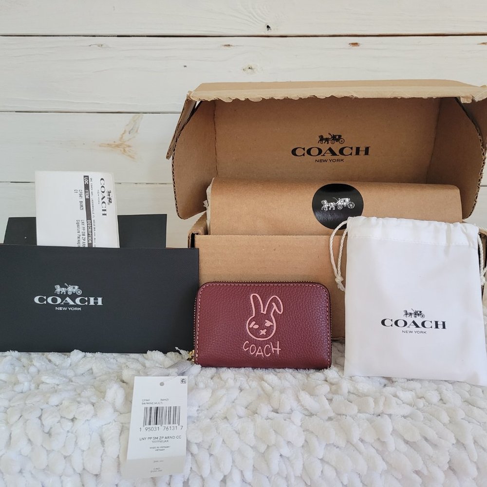 Coach Lunar New Year Small Zip Around Card Case With Rabbit